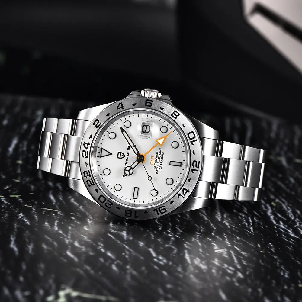 Montre résistante à l’eau adaptée à la natation et aux loisirs