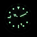Montre élégante pour usage professionnel et quotidien