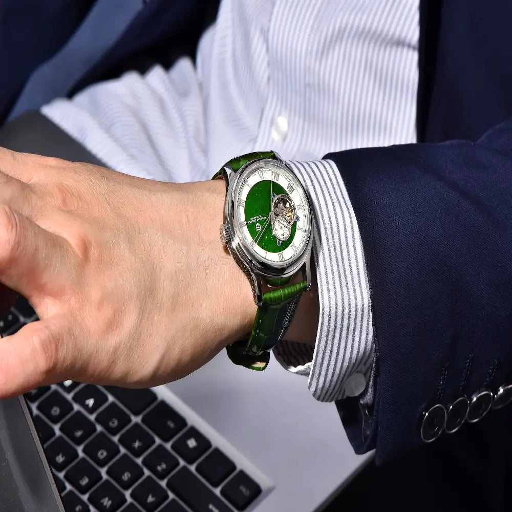 Montre mécanique de prestige avec verre saphir anti-rayures
