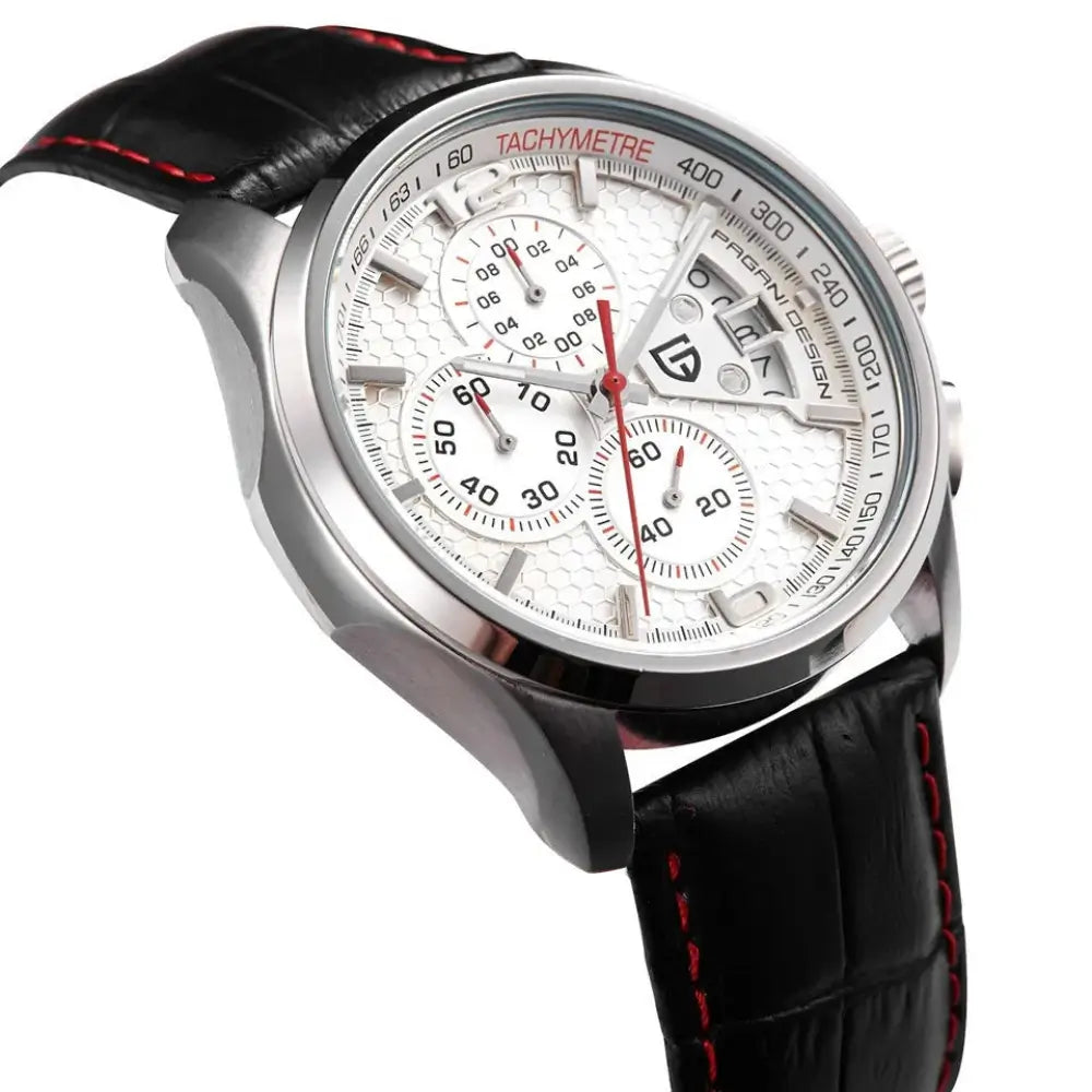 Montre homme chronographe sportive avec mouvement quartz haute précision et design inspiré du sport automobile.