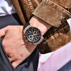 Montre sport luxe avec chronographe et verre saphir