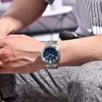 Montre automatique sportive avec verre saphir anti-rayures et style moderne