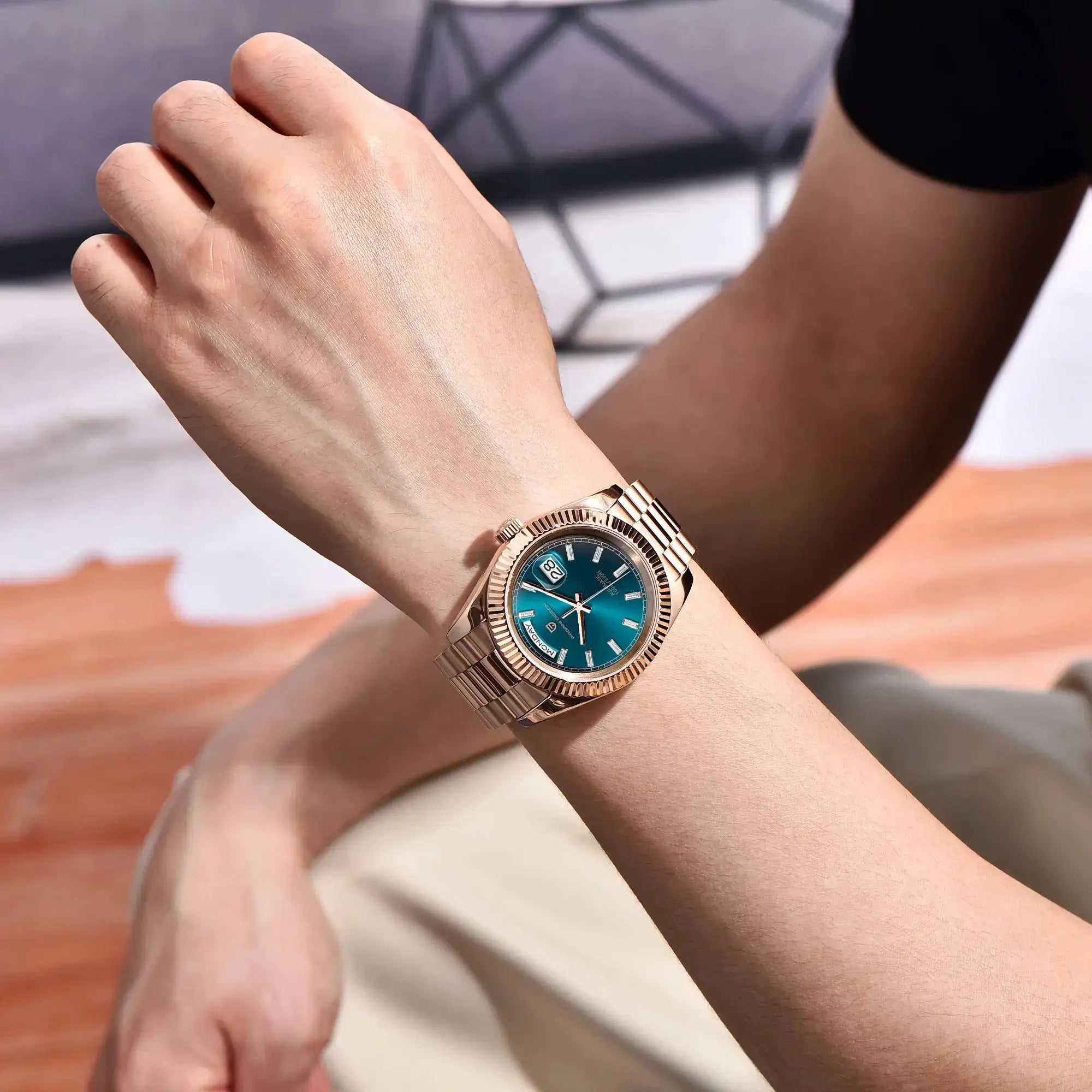 Montre automatique homme luxe abordable avec bracelet acier sécurisé