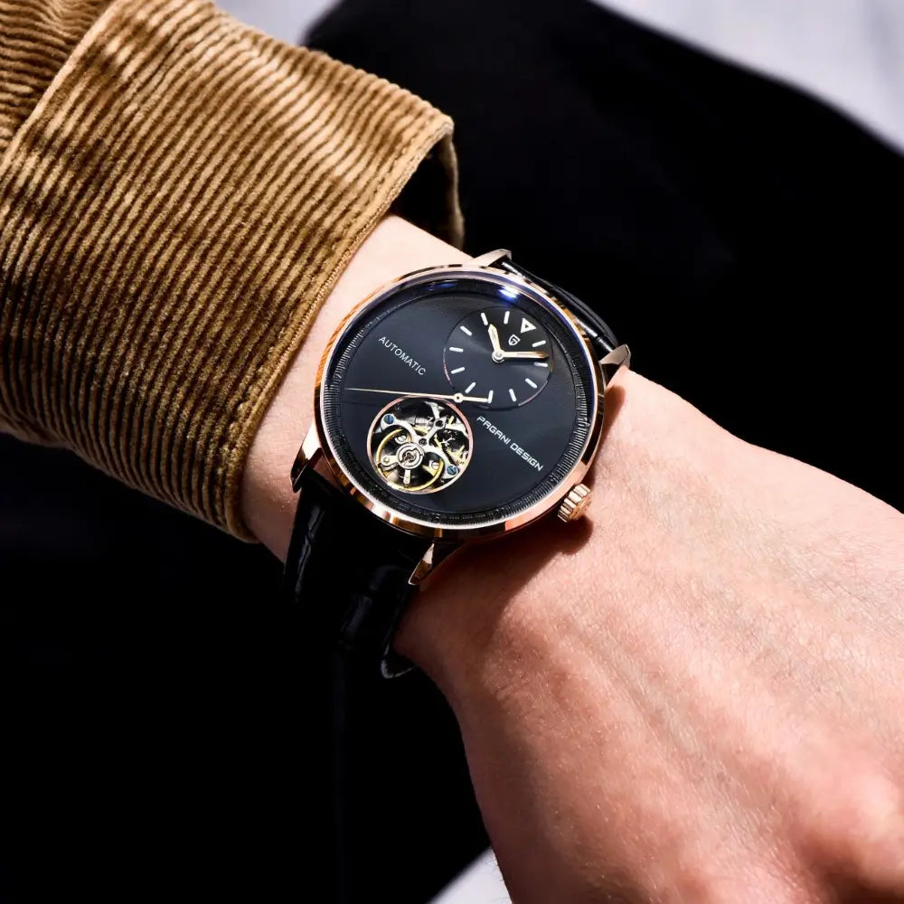 Détail du cadran de la montre PAGANI DESIGN Héritage Souverain sans chiffres