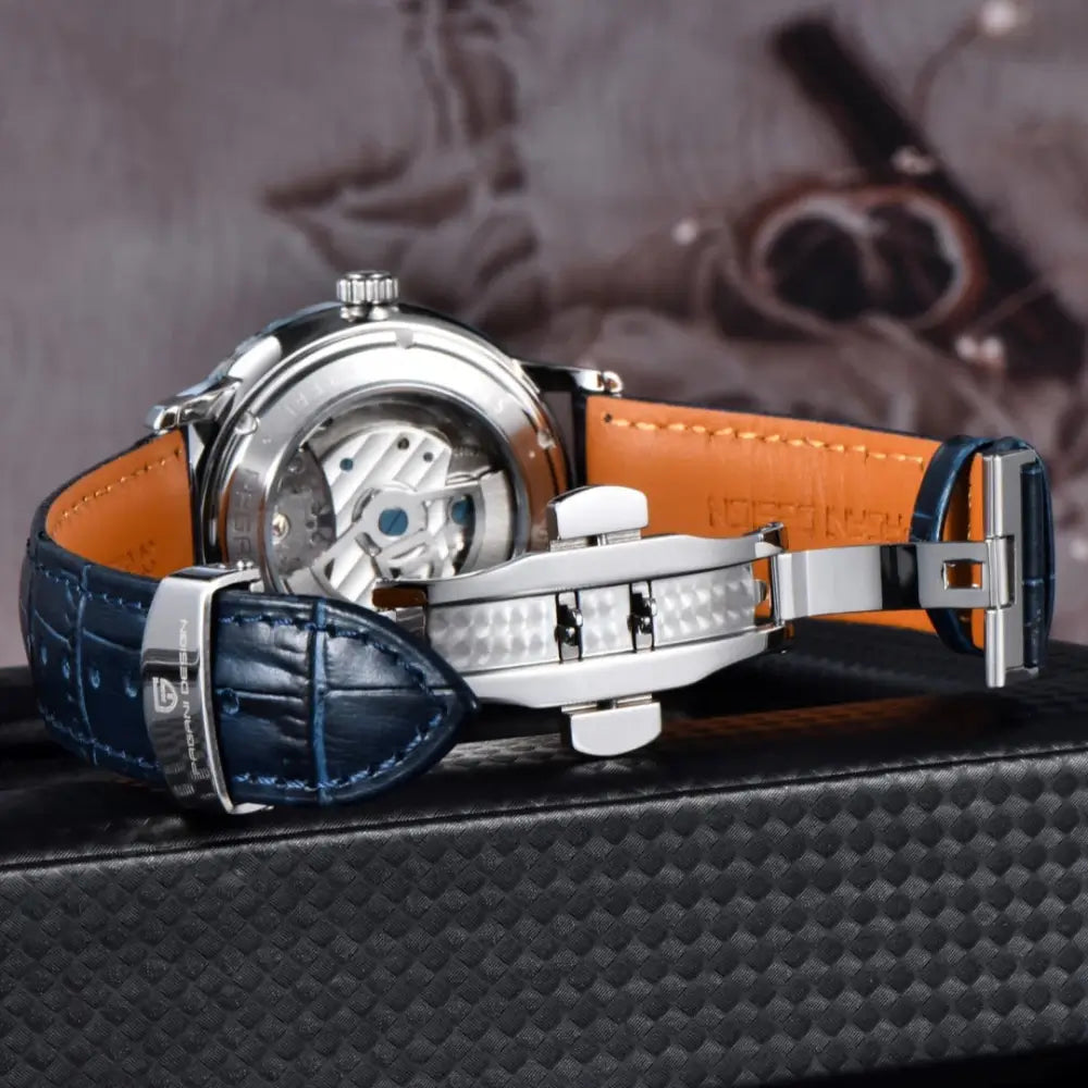 Montre de luxe automatique Héritage Souverain avec cadran épuré et bracelet cuir