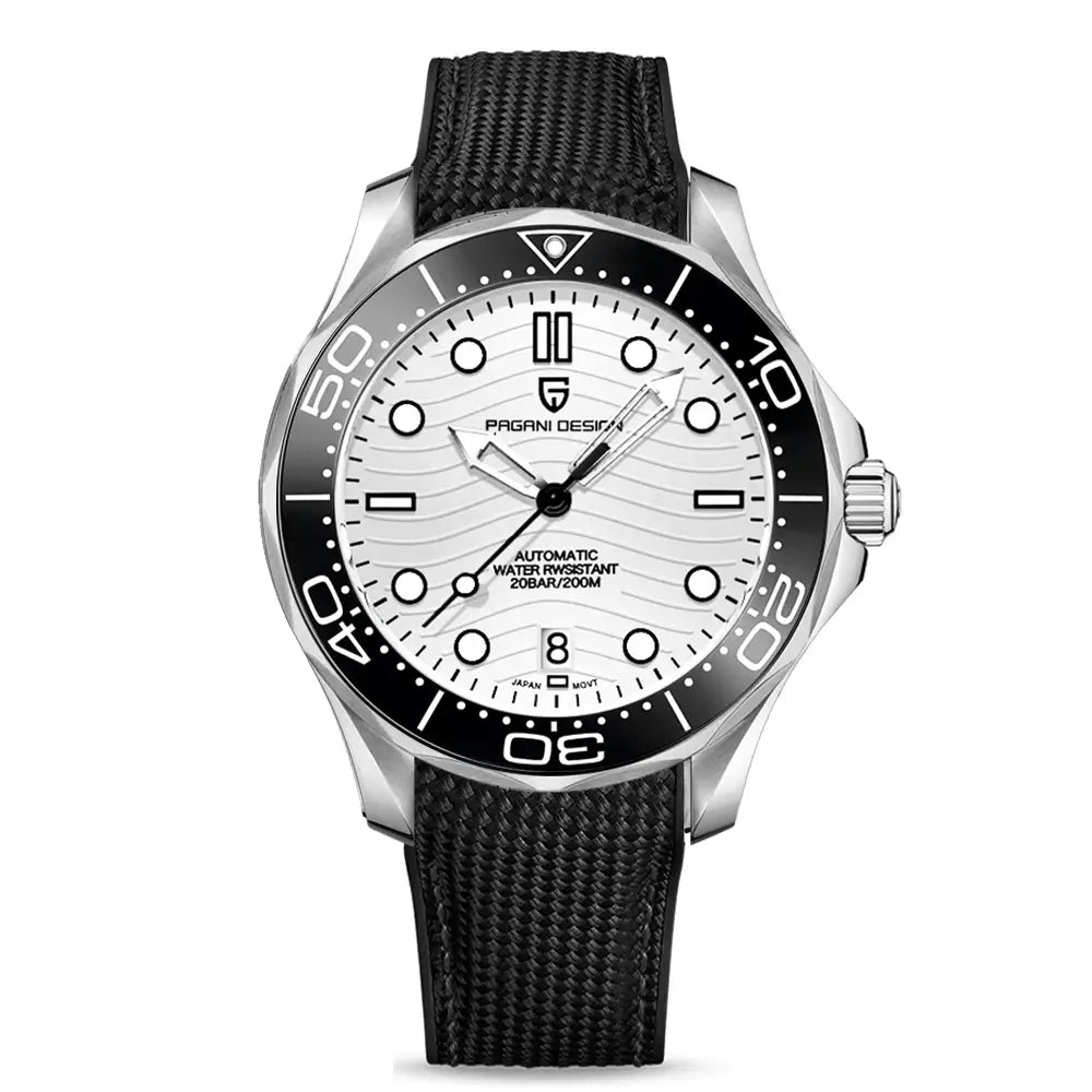 Montre sport élégante pour activités aquatiques