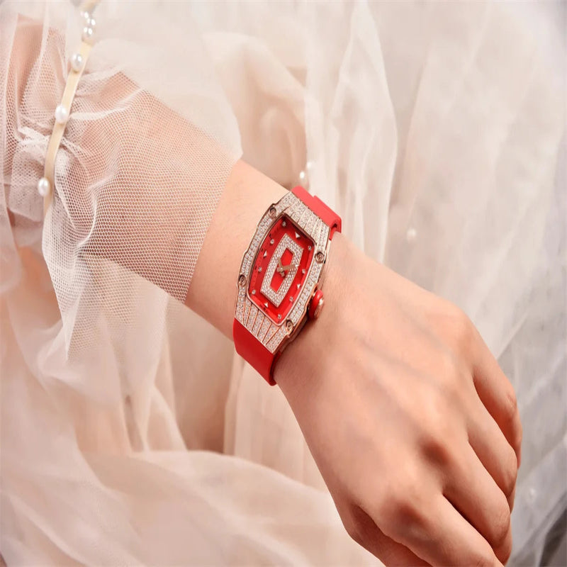 montre fashion femme moderne