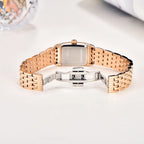 Montre élégante avec chiffres arabes classiques