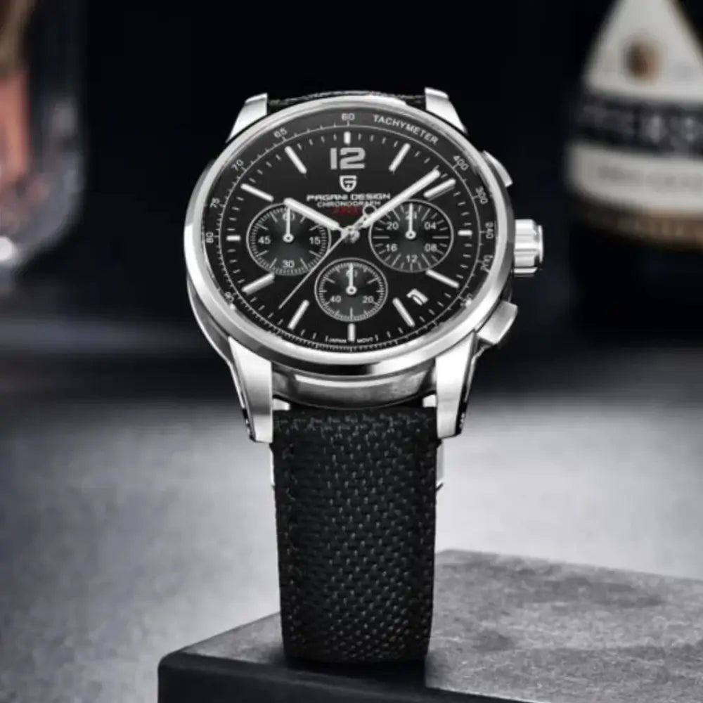 montre homme luxe contemporain bracelet nylon noir chronographe japonais performant